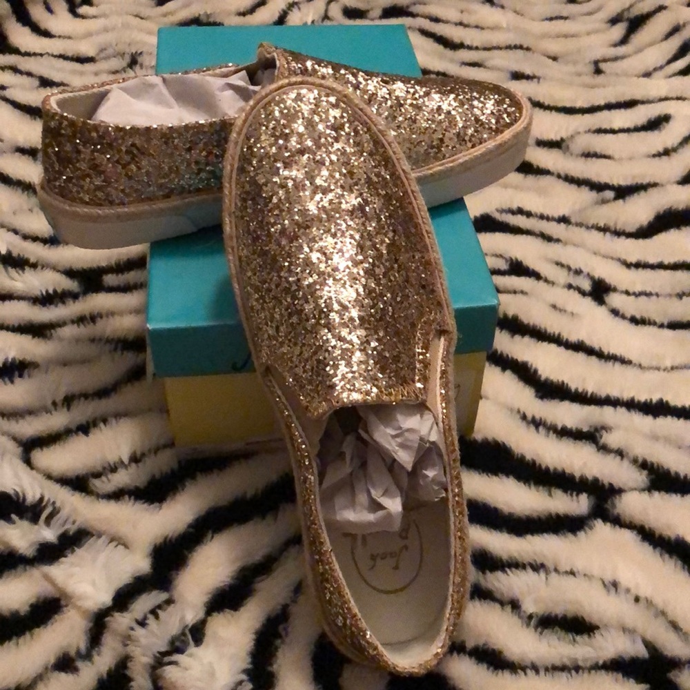 NIB Jack Rogers Tucker GOLD sparkle shoes 6